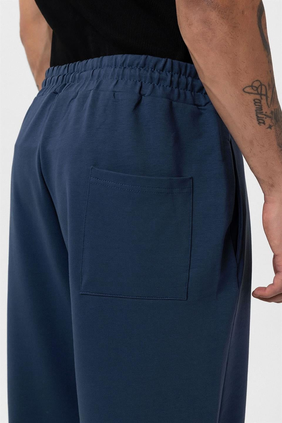 Basic Oversized Sweatsuit Set with Elastic Cuffs