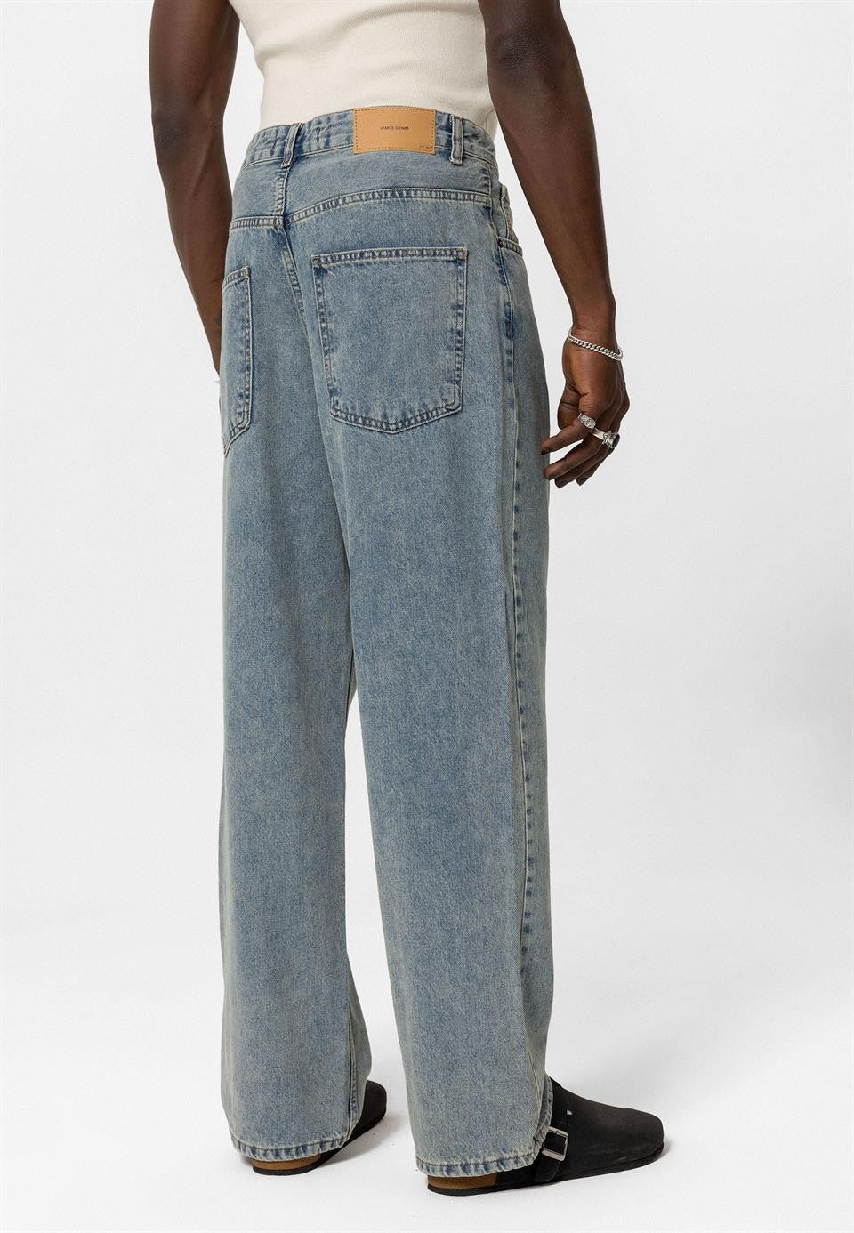 Baggy-Fit Jeans