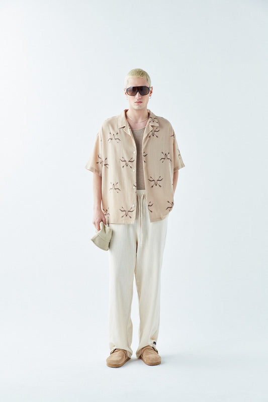 Patterned Short-Sleeve Oversized Shirt Without Pockets