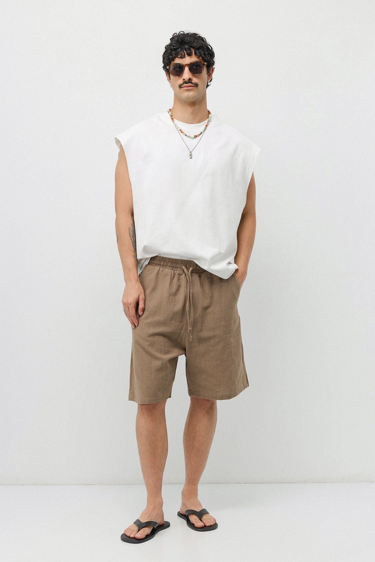 Basic Oversized Linen Shorts