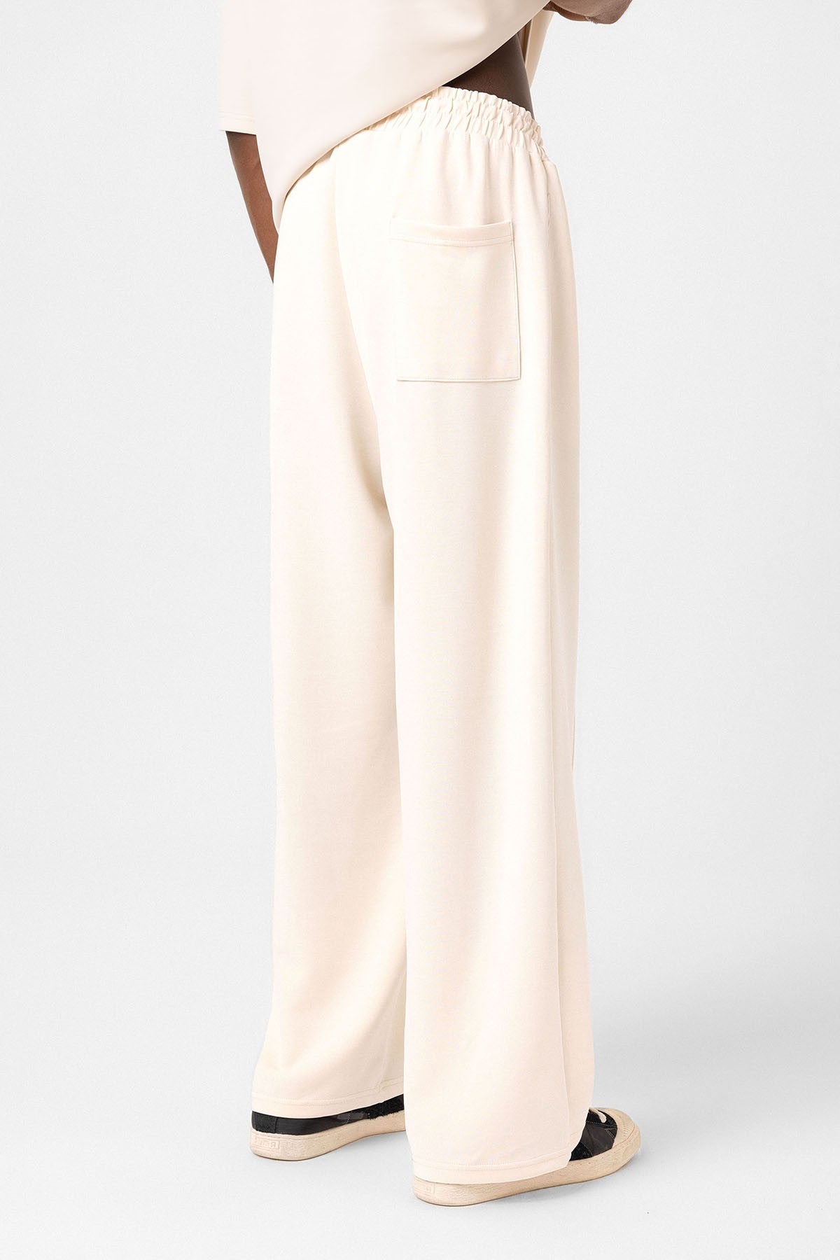 Label: Detailed Oversized Modal Fabric Sweatsuit Set