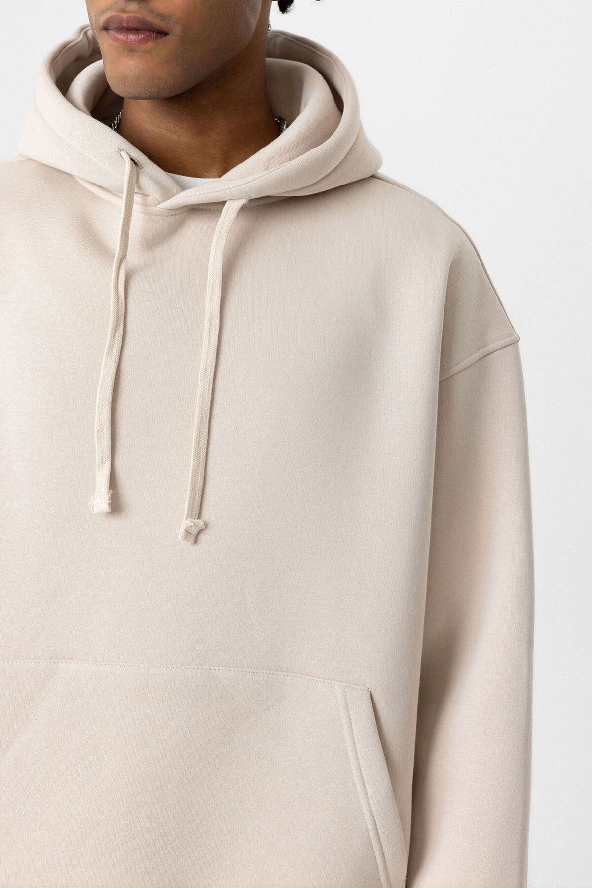 Basic Oversized Hooded Sweatshirt with Pockets