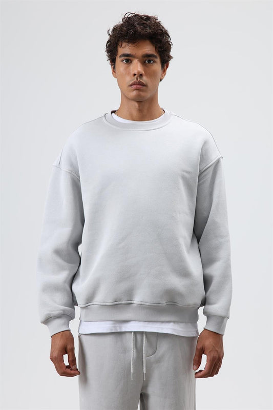 Basic Oversized Crew-Neck Sweatshirt