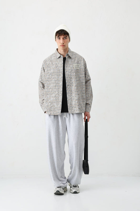 Long-Sleeved Checkered Shirt