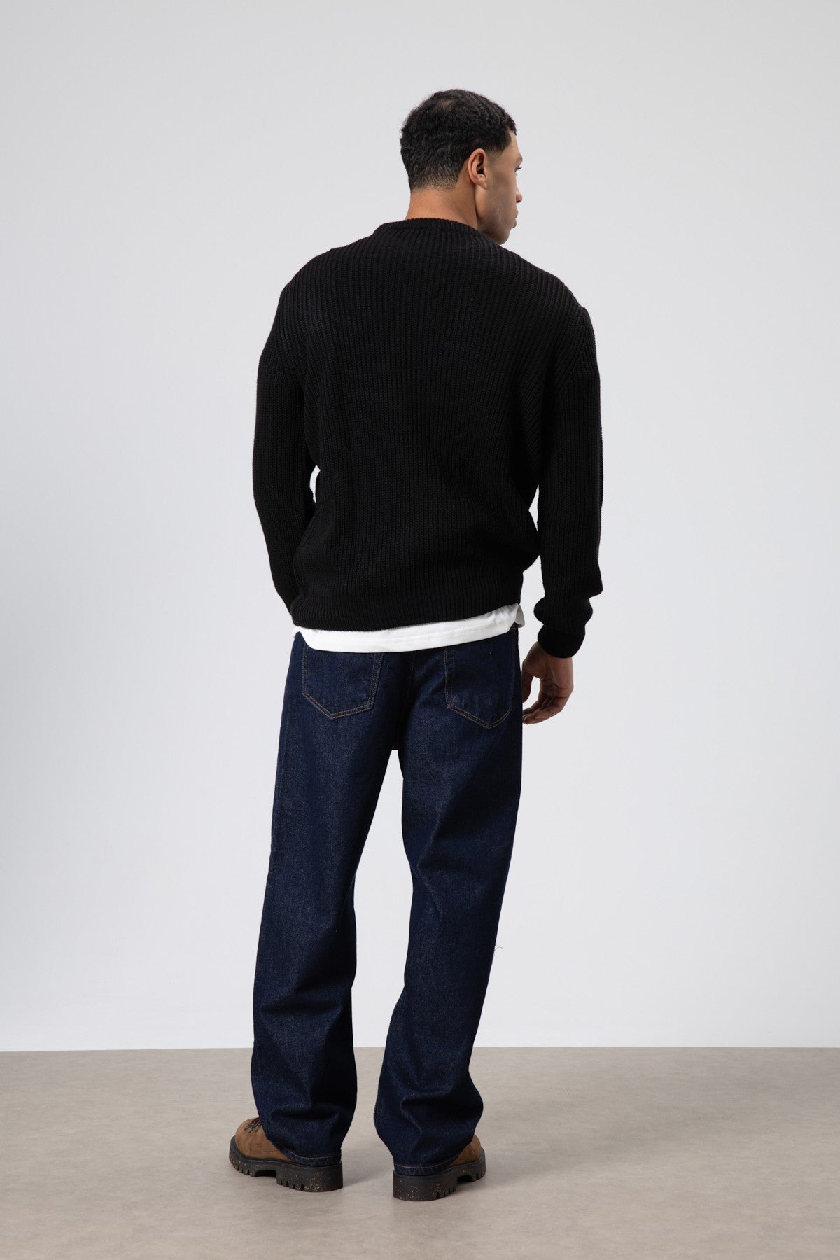 Oversized Crew-Neck Sweater V60-10