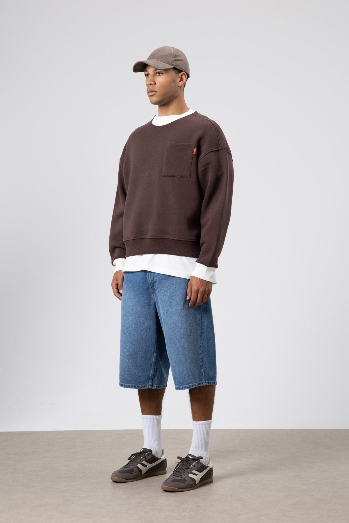 Oversized Sweatshirt with Crew Neck and Pocket Details
