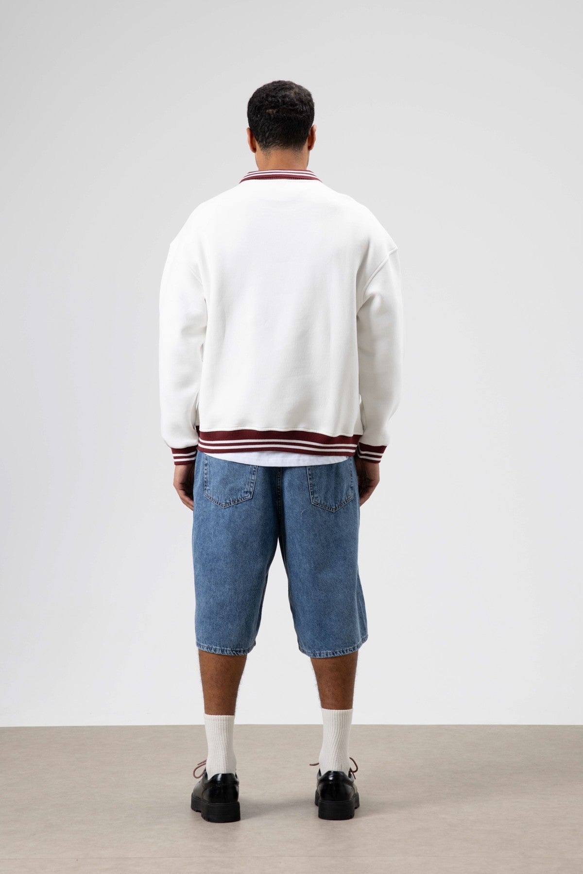 Oversized Collar Sweatshirt with Embroidery Details