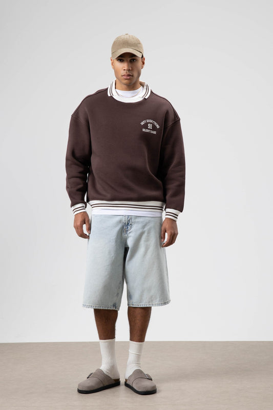 Oversized Collar Sweatshirt with Embroidery Details