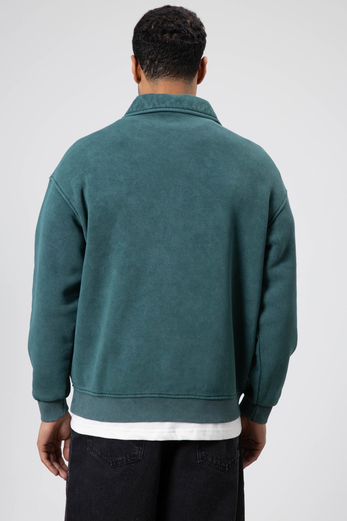 Oversized Printed Sweatshirt with a Collar and Zipper