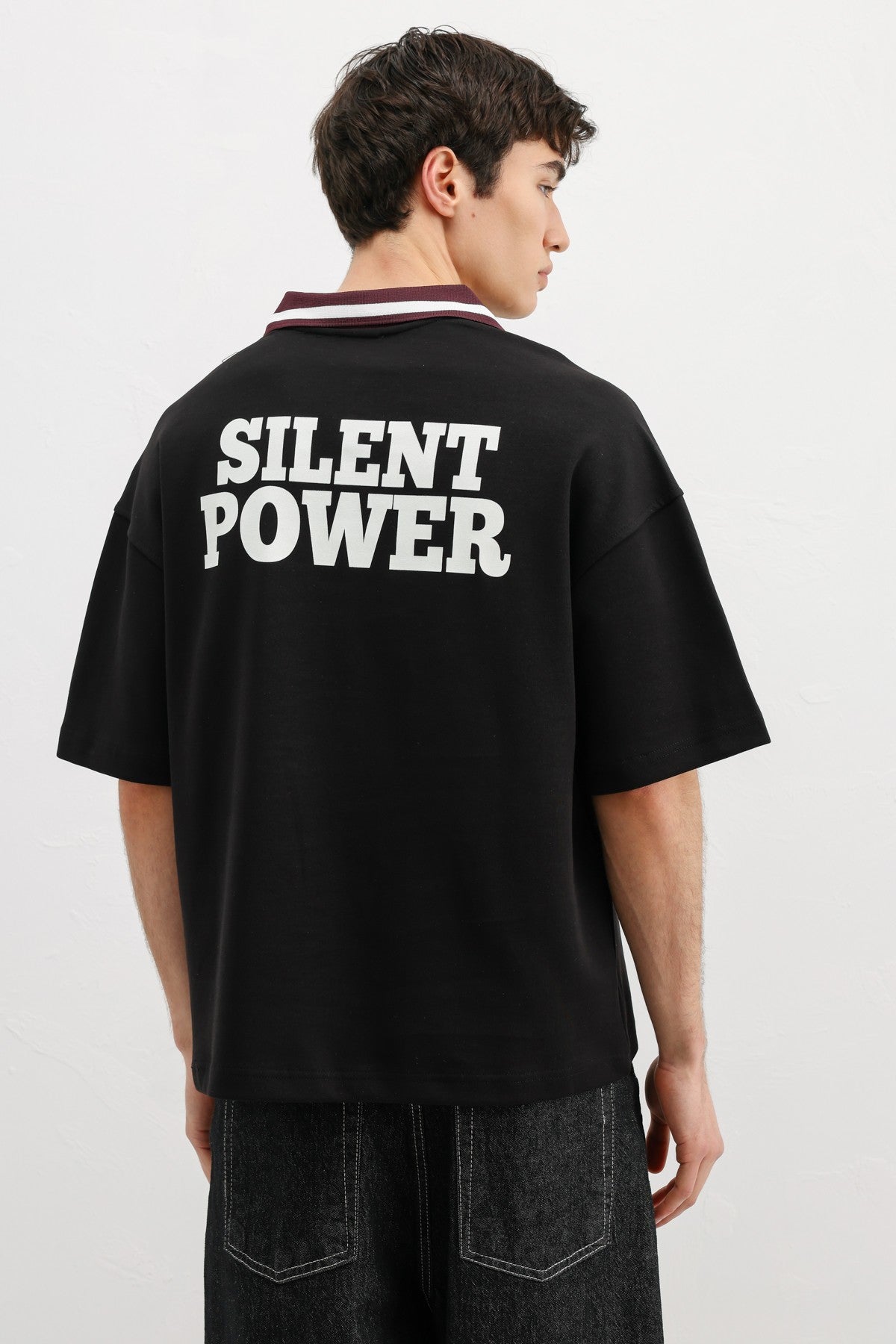Oversized T-Shirt with Zipper Collar and Print