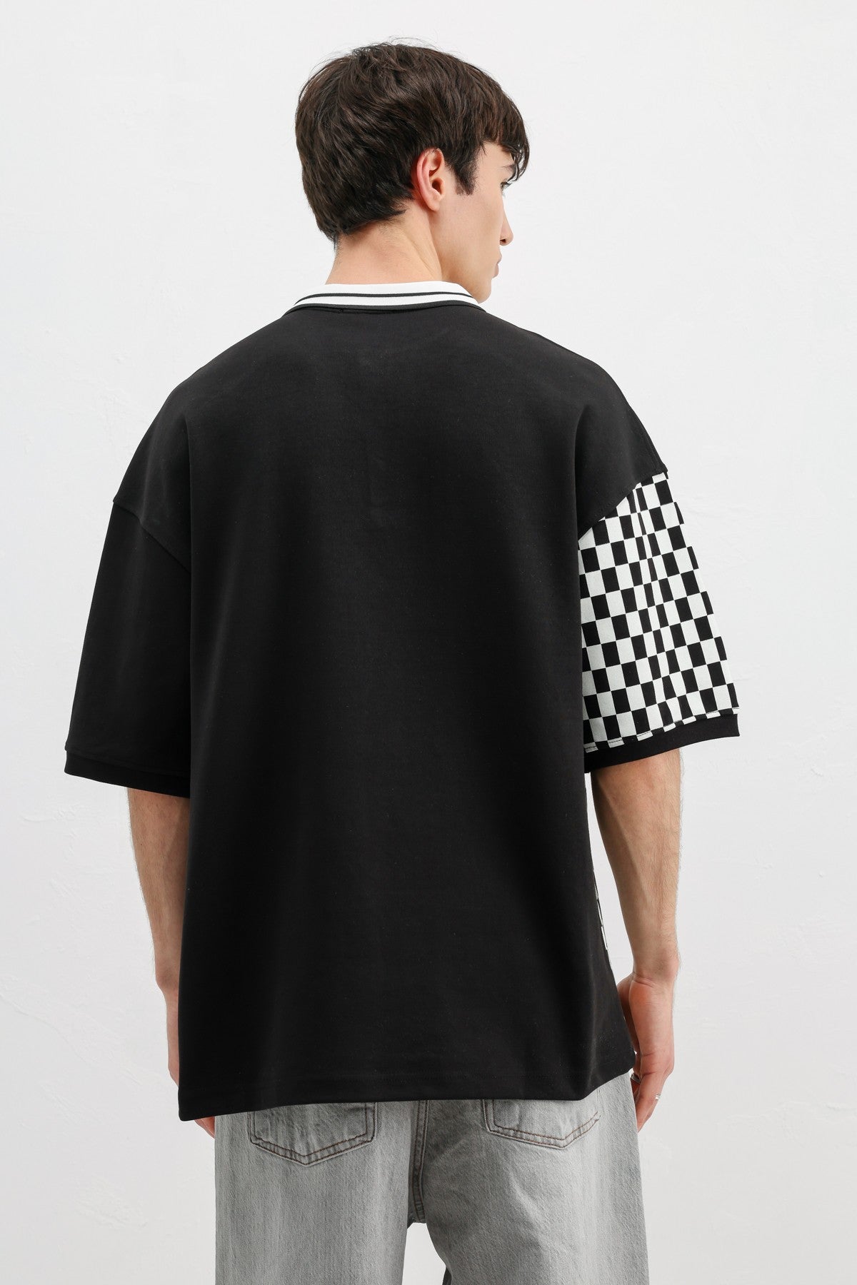 Oversized T-Shirt with Polo Collar Print