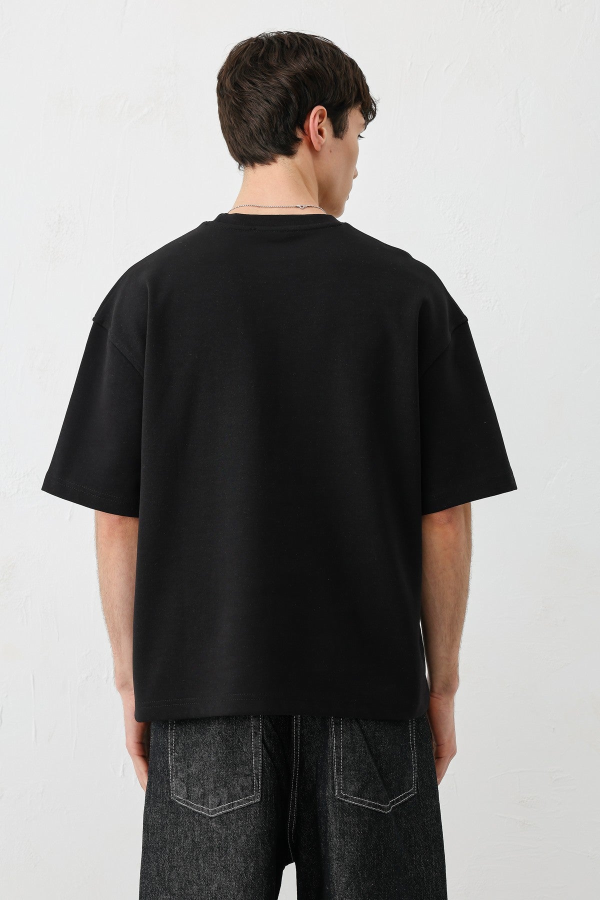Short-Sleeved Boxy-Fit Printed T-Shirt