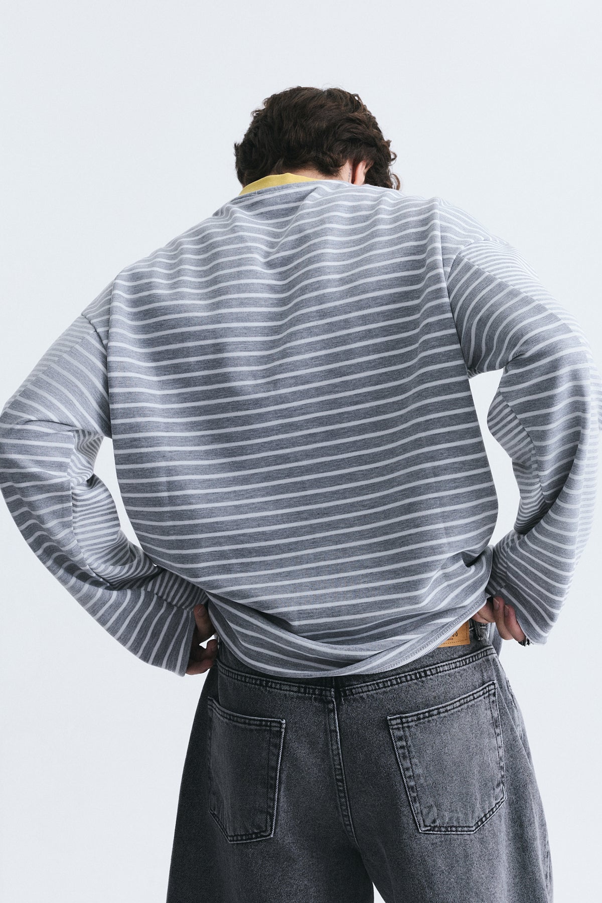Contrast-Collar Striped Sweatshirt