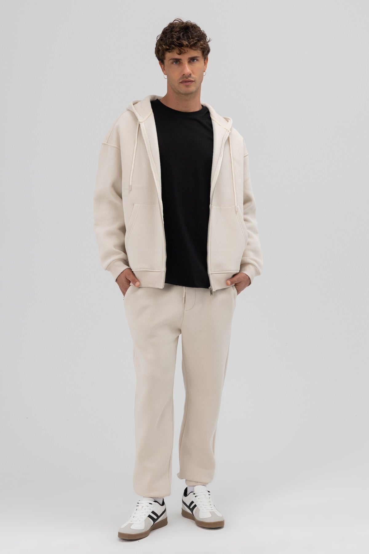 Basic Oversized Hooded Sweatshirt with Zipper