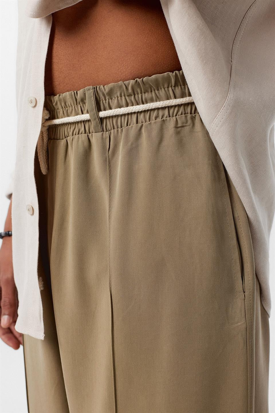 Baggy Lyocell Pants with Detailed Waistband