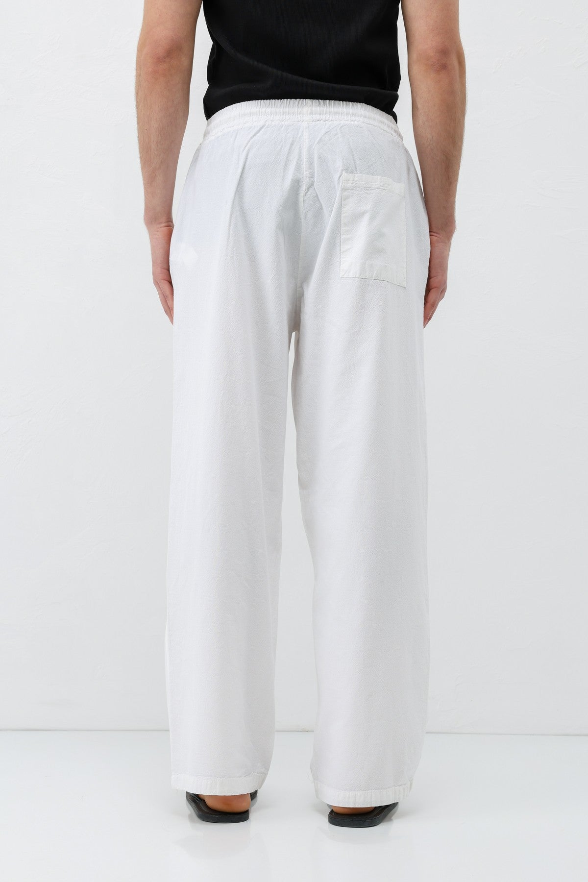 Baggy-Fit Linen Pants with Elastic Waistband