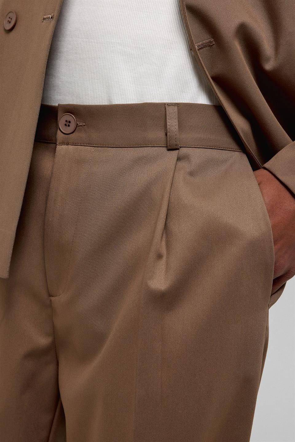 Single-Button Oversized Suit