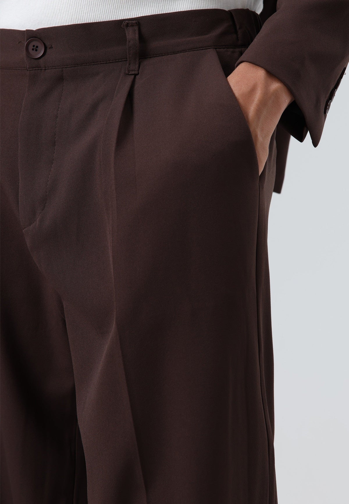 Oversized Double-Breasted Suit