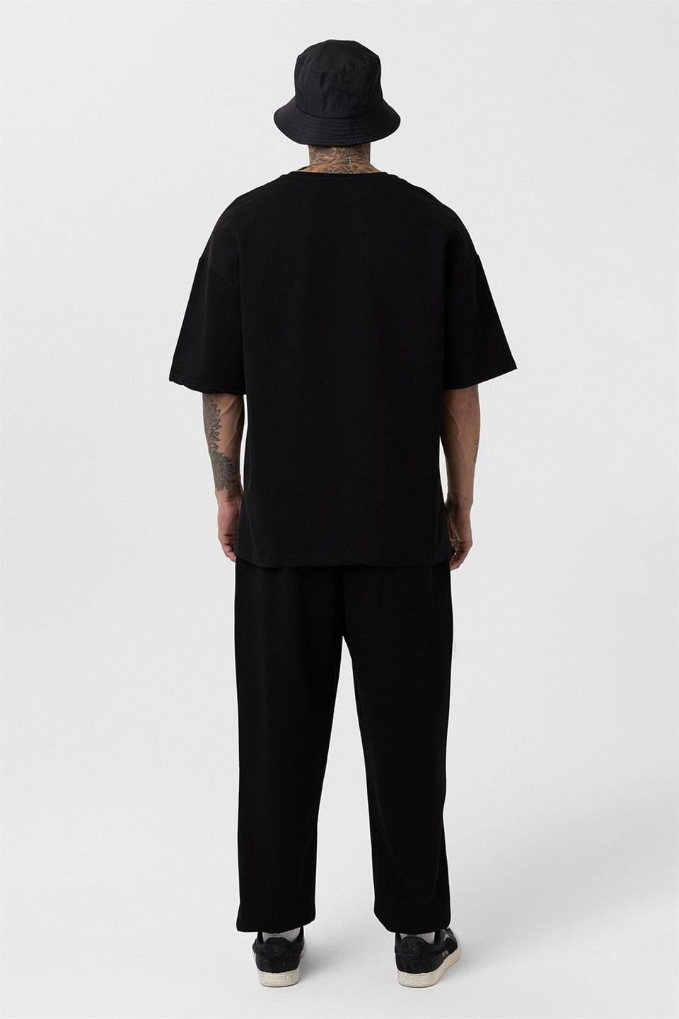 Basic Oversized Sweatsuit Set with Elastic Cuffs 30-123
