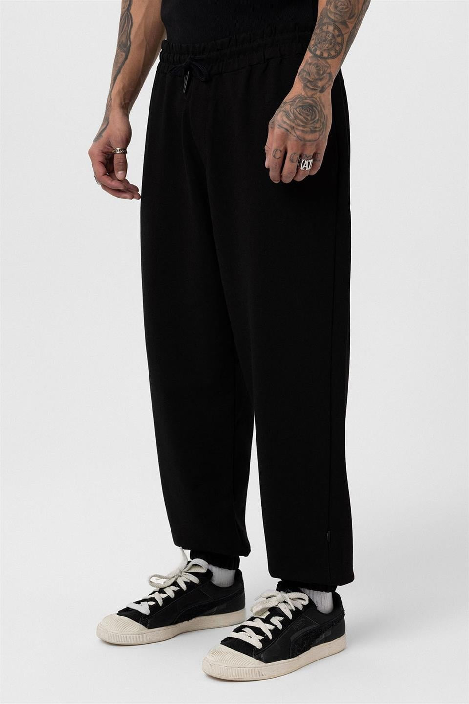 Basic Oversized Sweatsuit Set with Elastic Cuffs 30-123