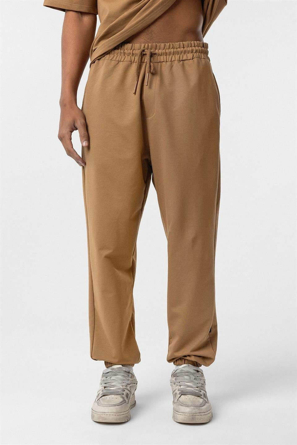 Basic Oversized Sweatsuit Set with Elastic Cuffs