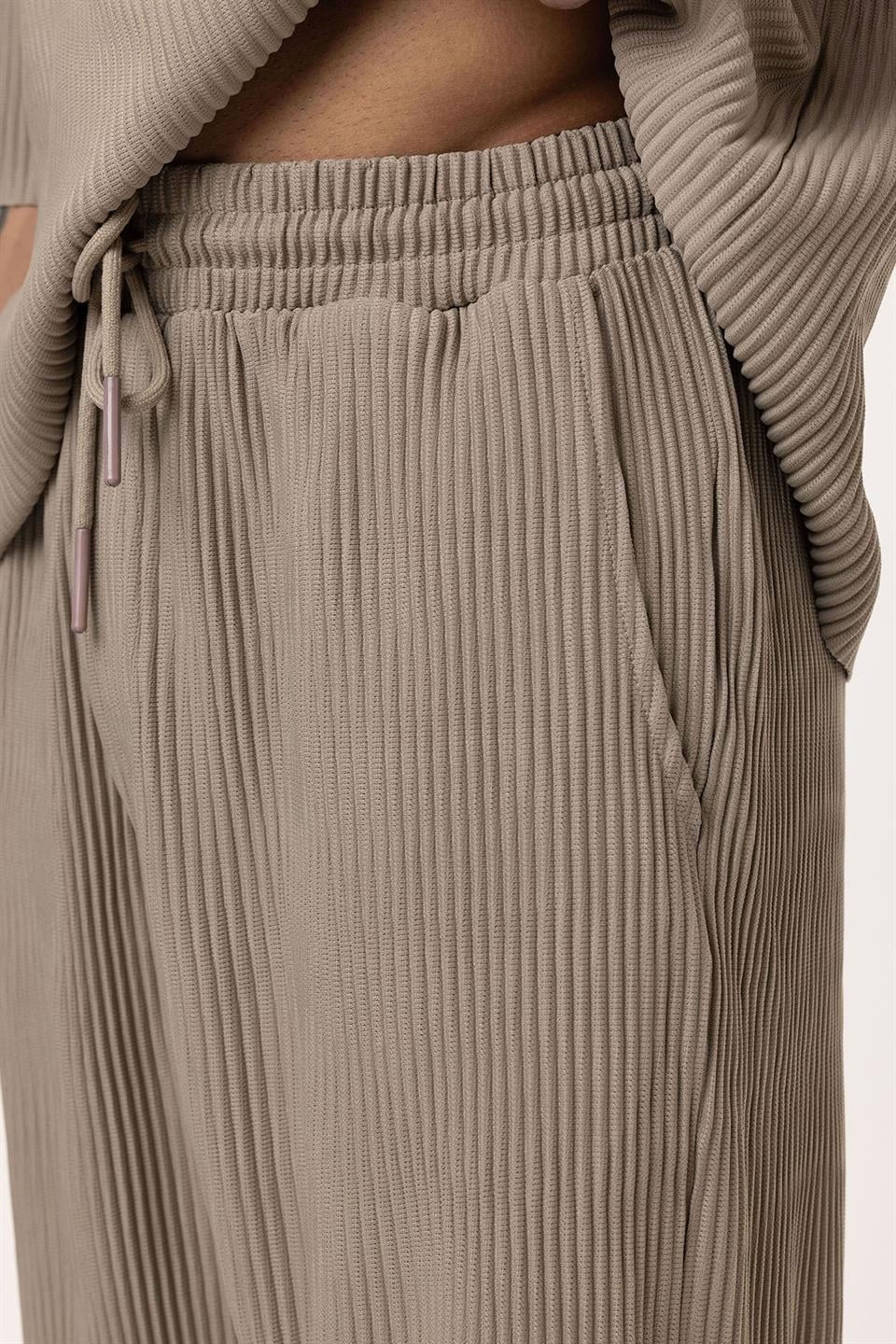 Basic Oversized Polo Neck Ottoman Set