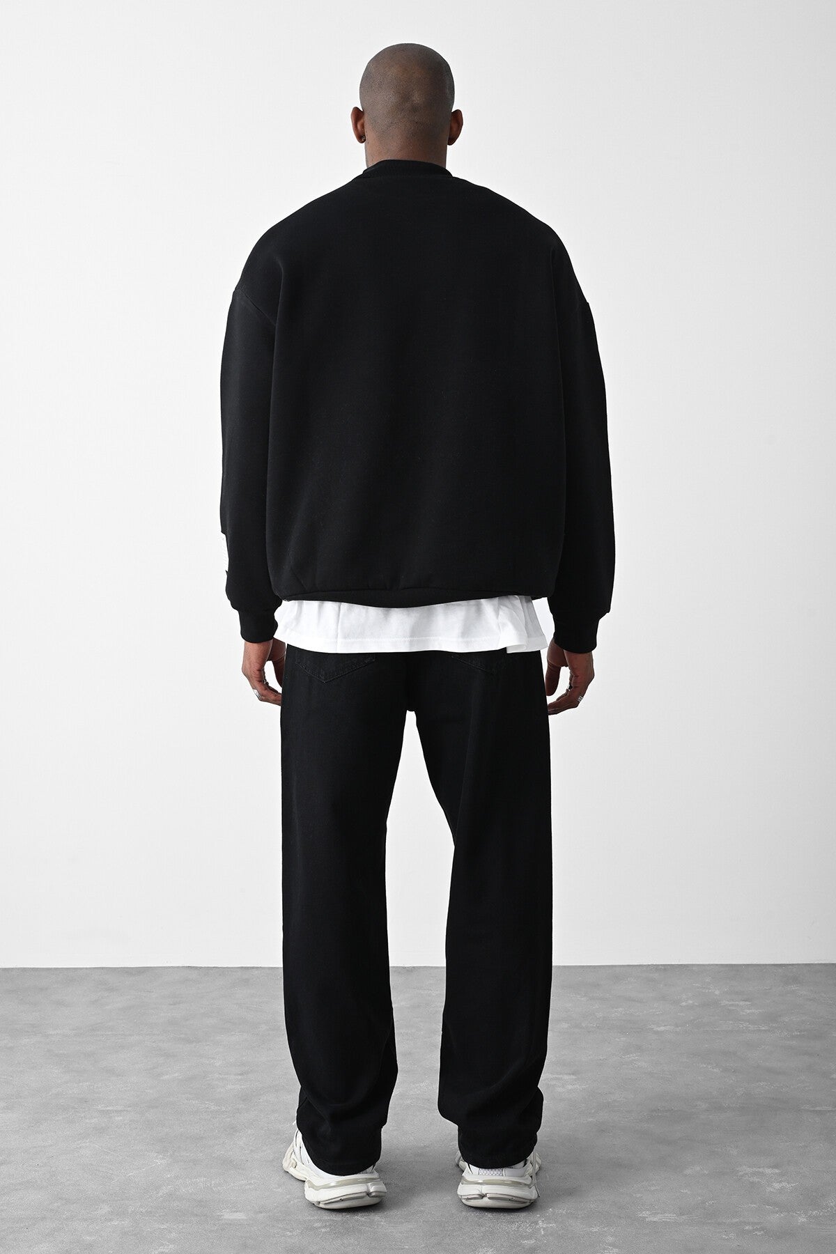 Oversized Sweatshirt with Card Detail