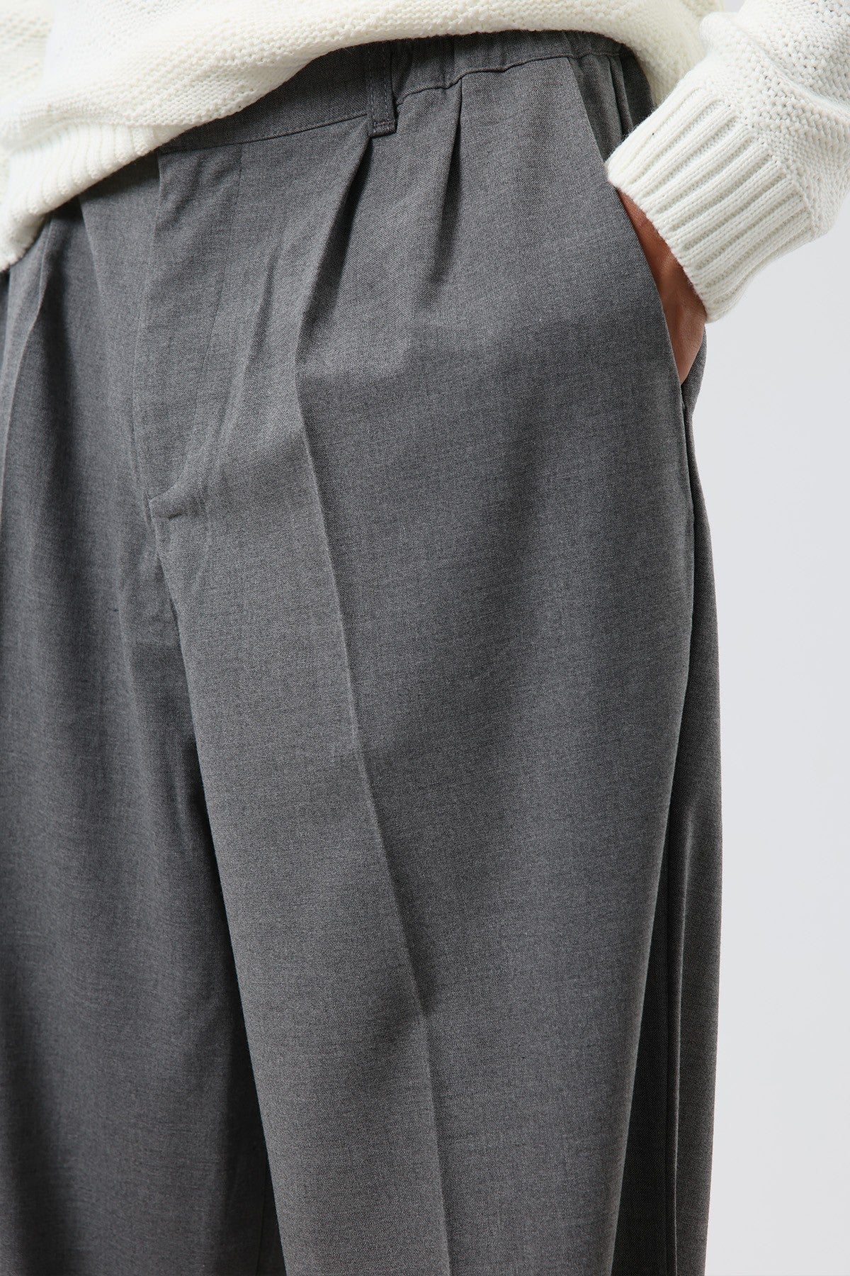Baggy-Fit Fabric Pants