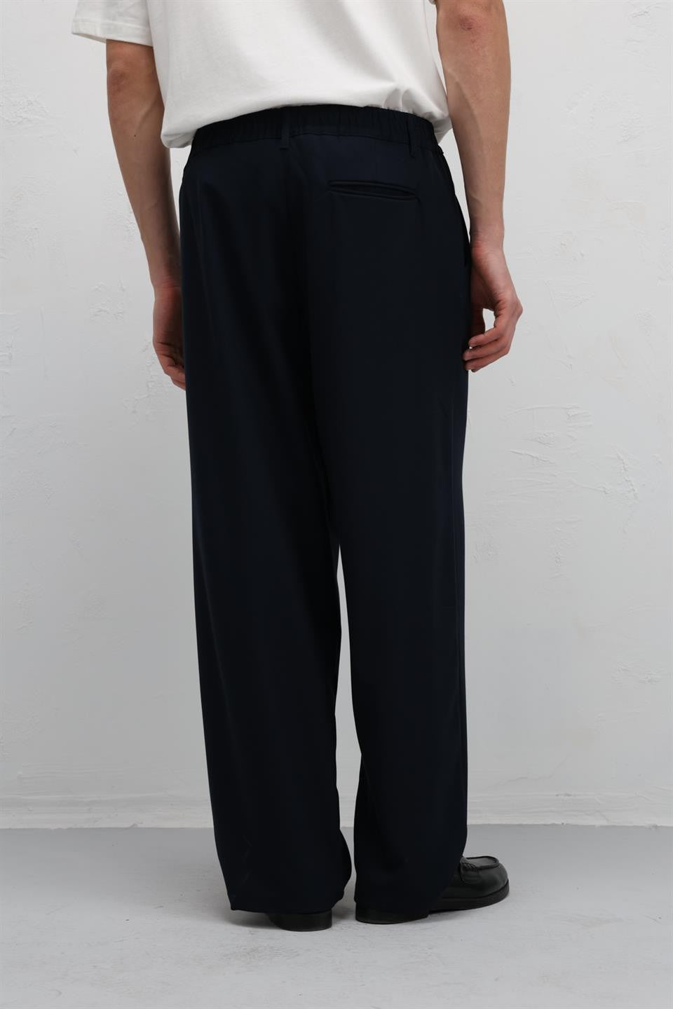 Baggy-Fit Fabric Pants 30-795-1