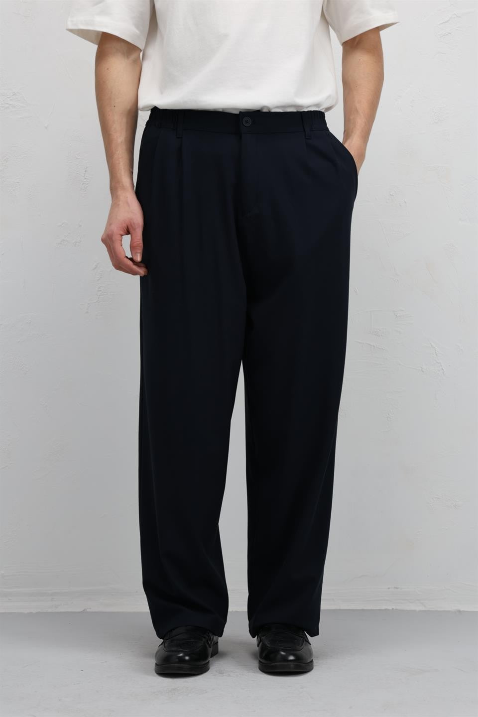Baggy-Fit Fabric Pants 30-795-1