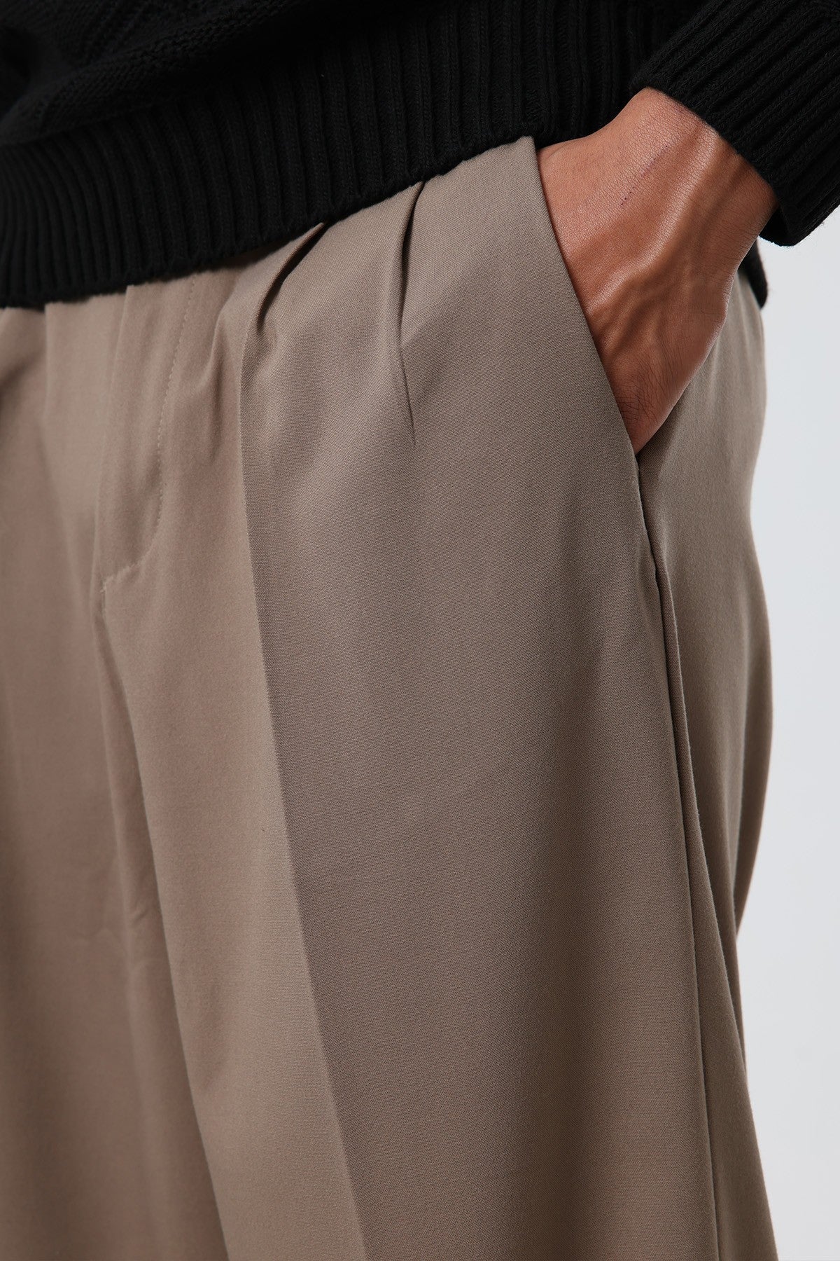 Baggy-Fit Fabric Pants 30-795-1