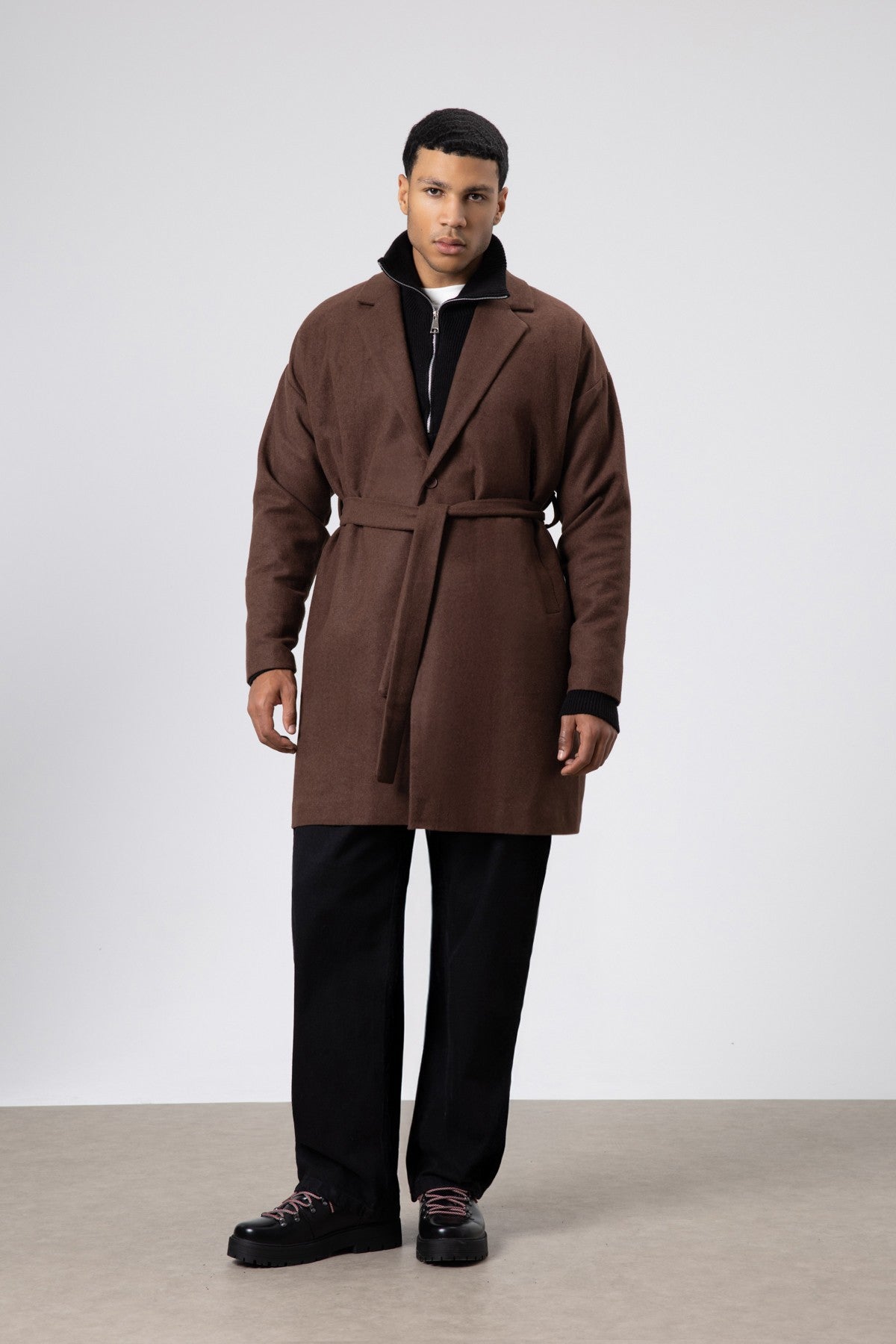 Oversized Arched Cashmere Coat