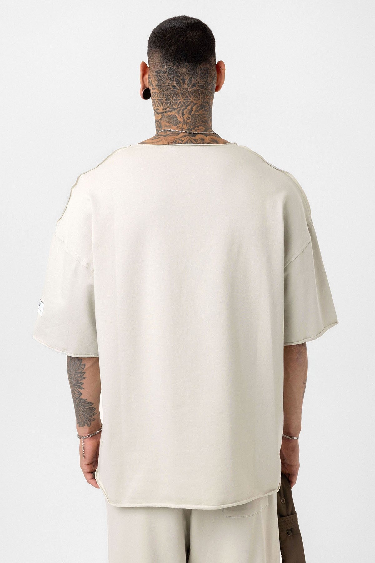 Label: Detailed Oversized Sweatsuit Set
