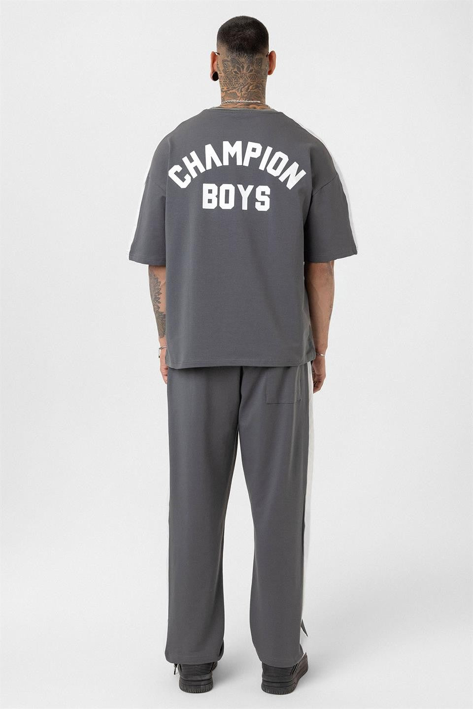 Champion Boys Printed Oversized Sweatsuit Set