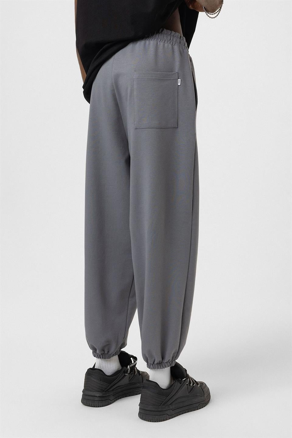 Basic Oversized Sweatpants with Elastic Cuffs
