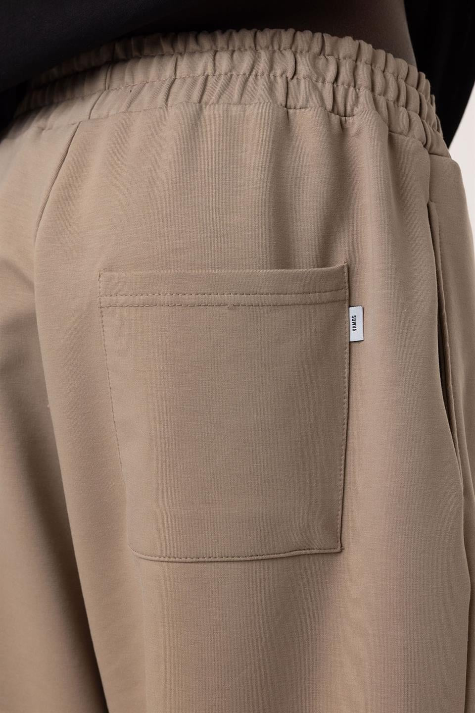 Basic Oversized Sweatpants with Elastic Cuffs