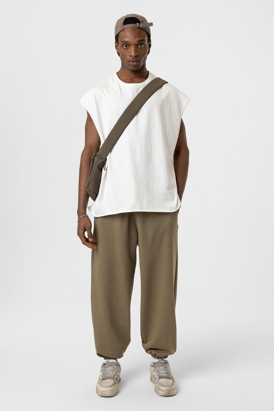 Basic Oversized Sweatpants with Elastic Cuffs