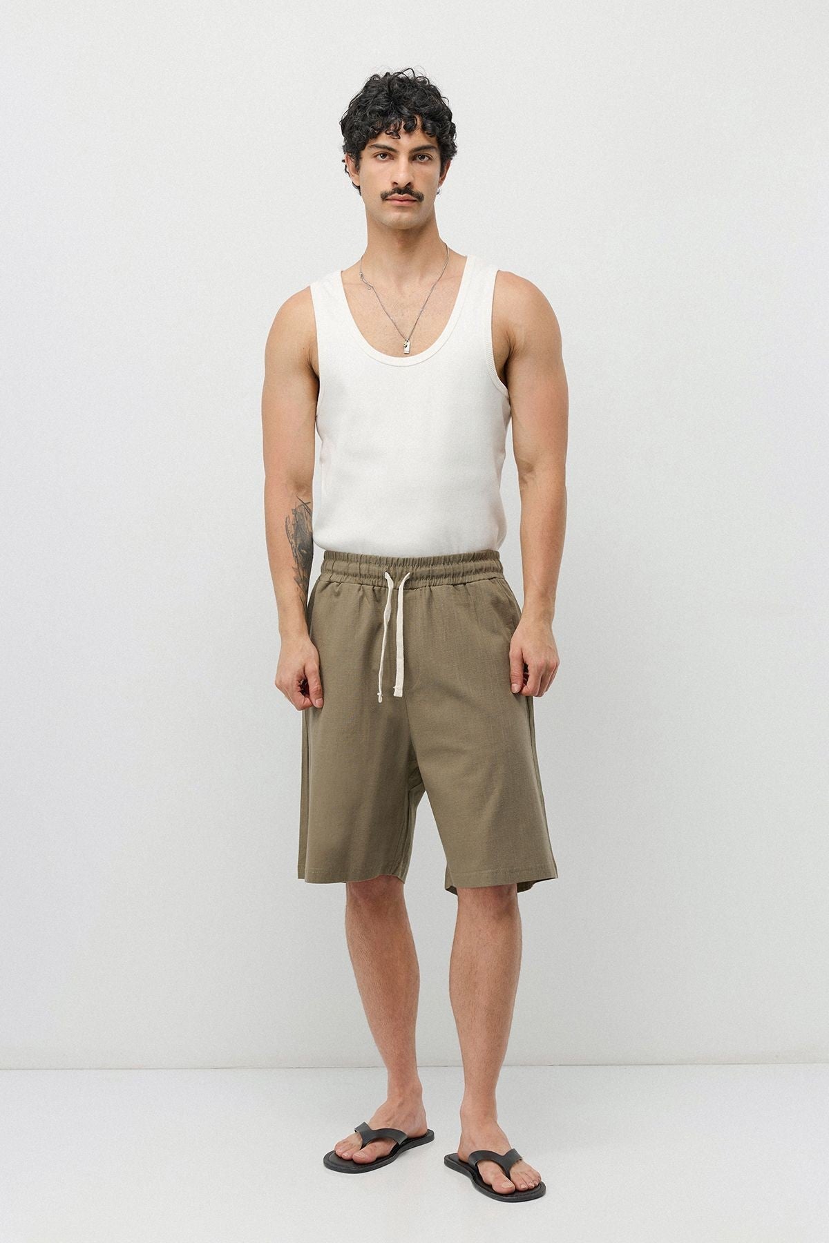 Basic Oversized Linen Shorts