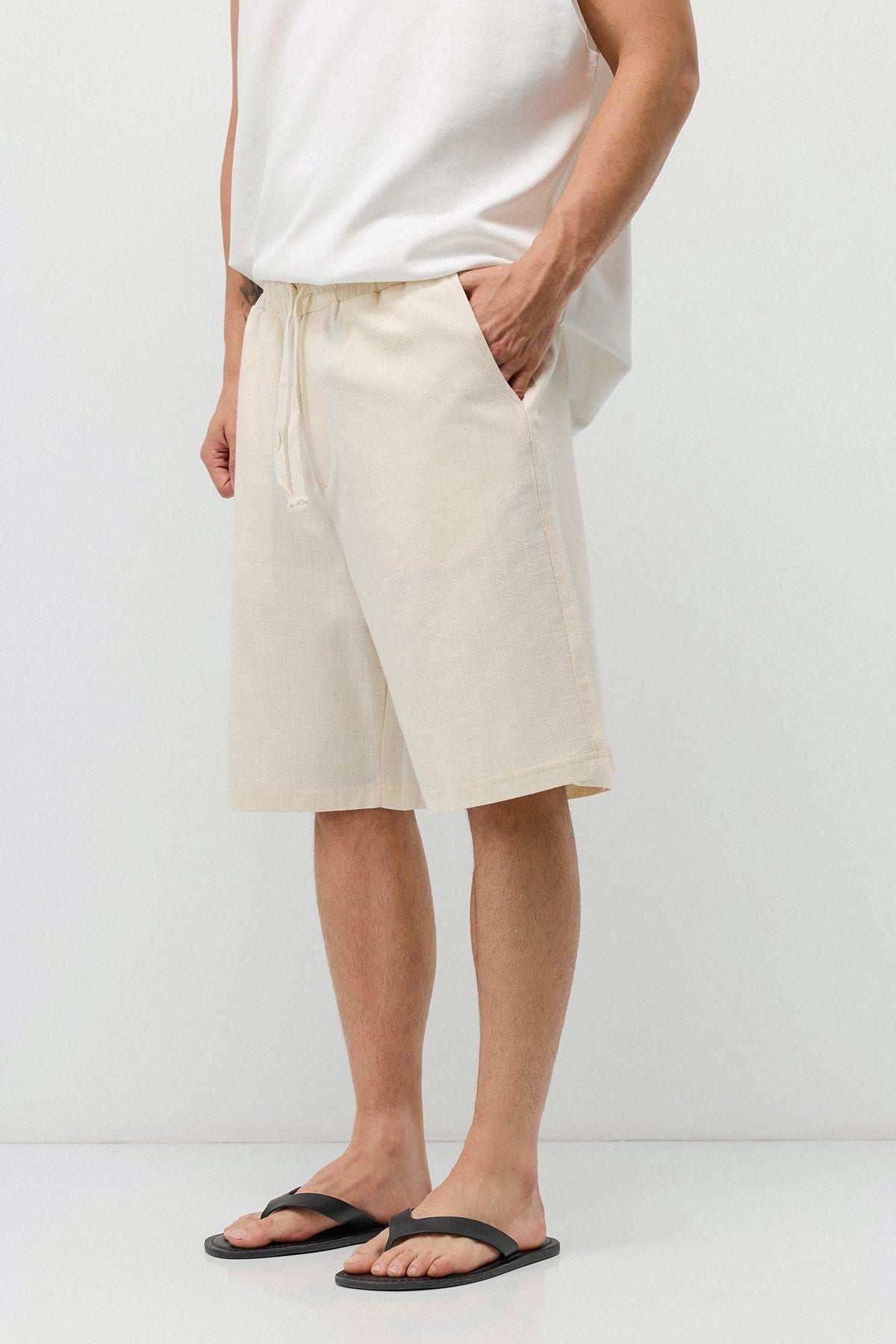 Basic Oversized Linen Shorts