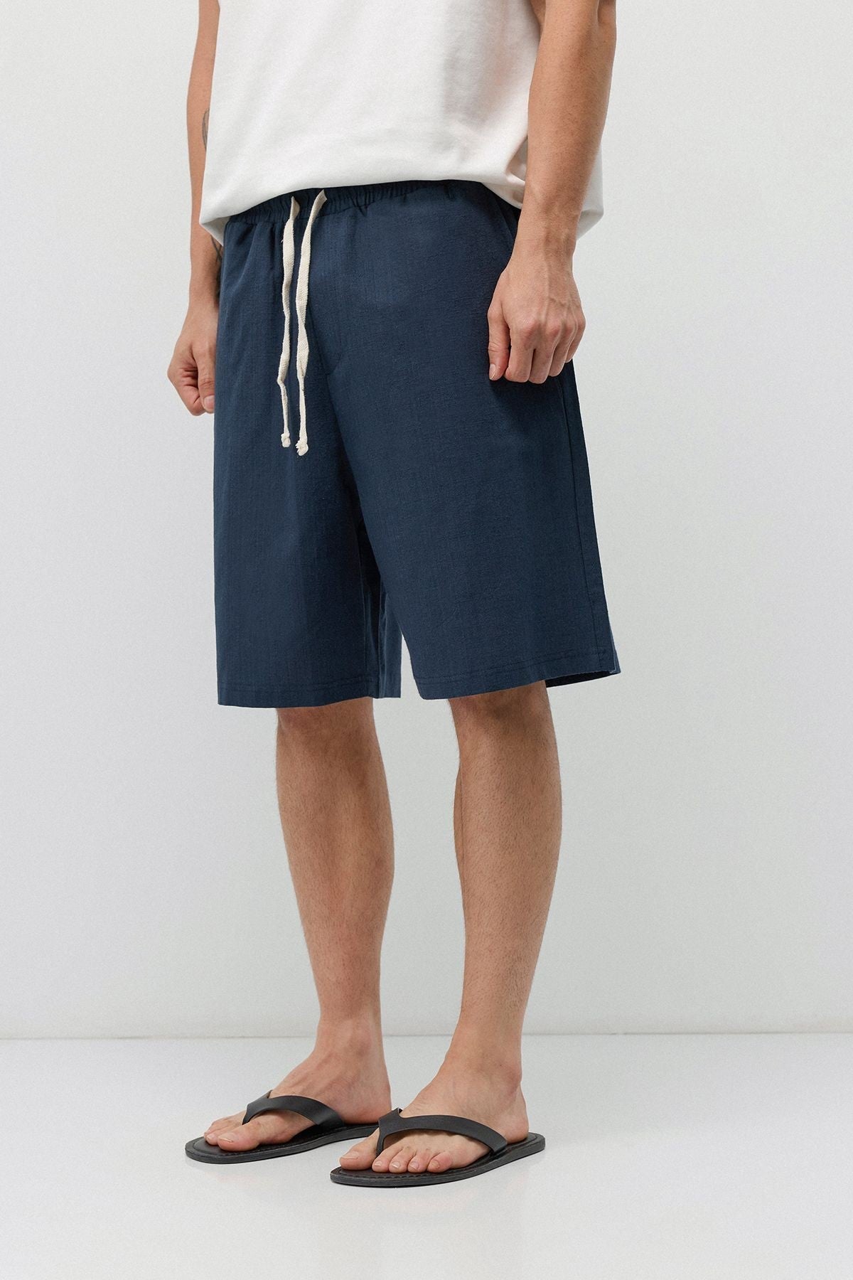 Basic Oversized Linen Shorts