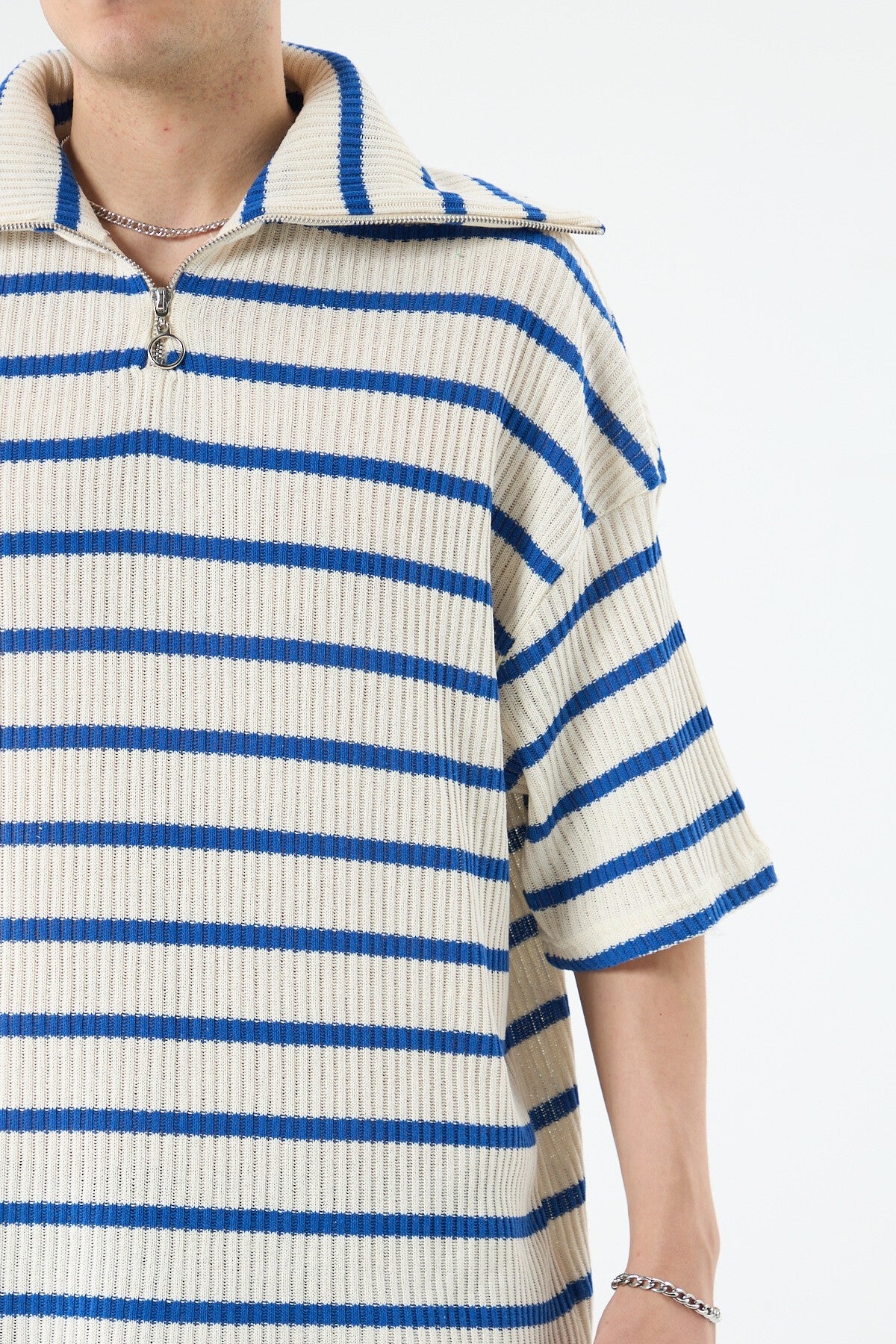 Oversized Striped Sweatshirt with Zipper Collar