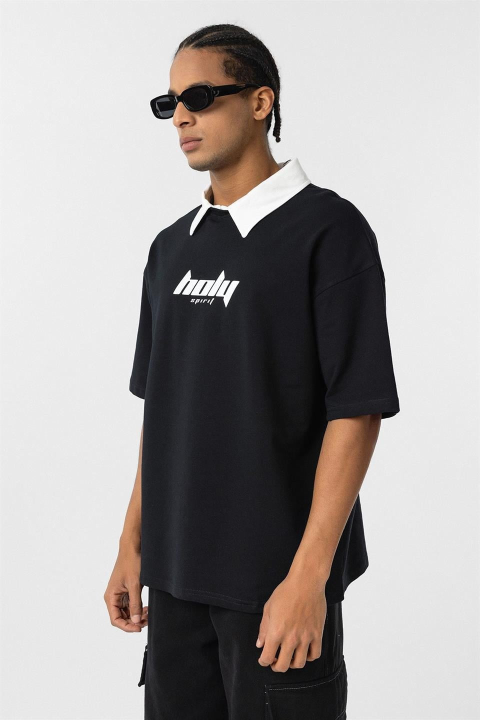 Oversized Printed T-Shirt with a Polo Collar