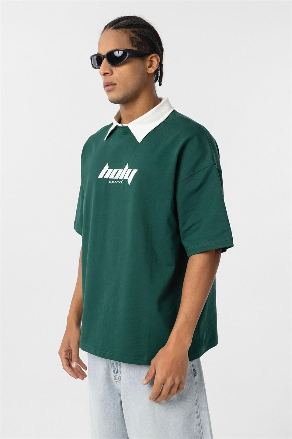 Oversized Printed T-Shirt with a Polo Collar