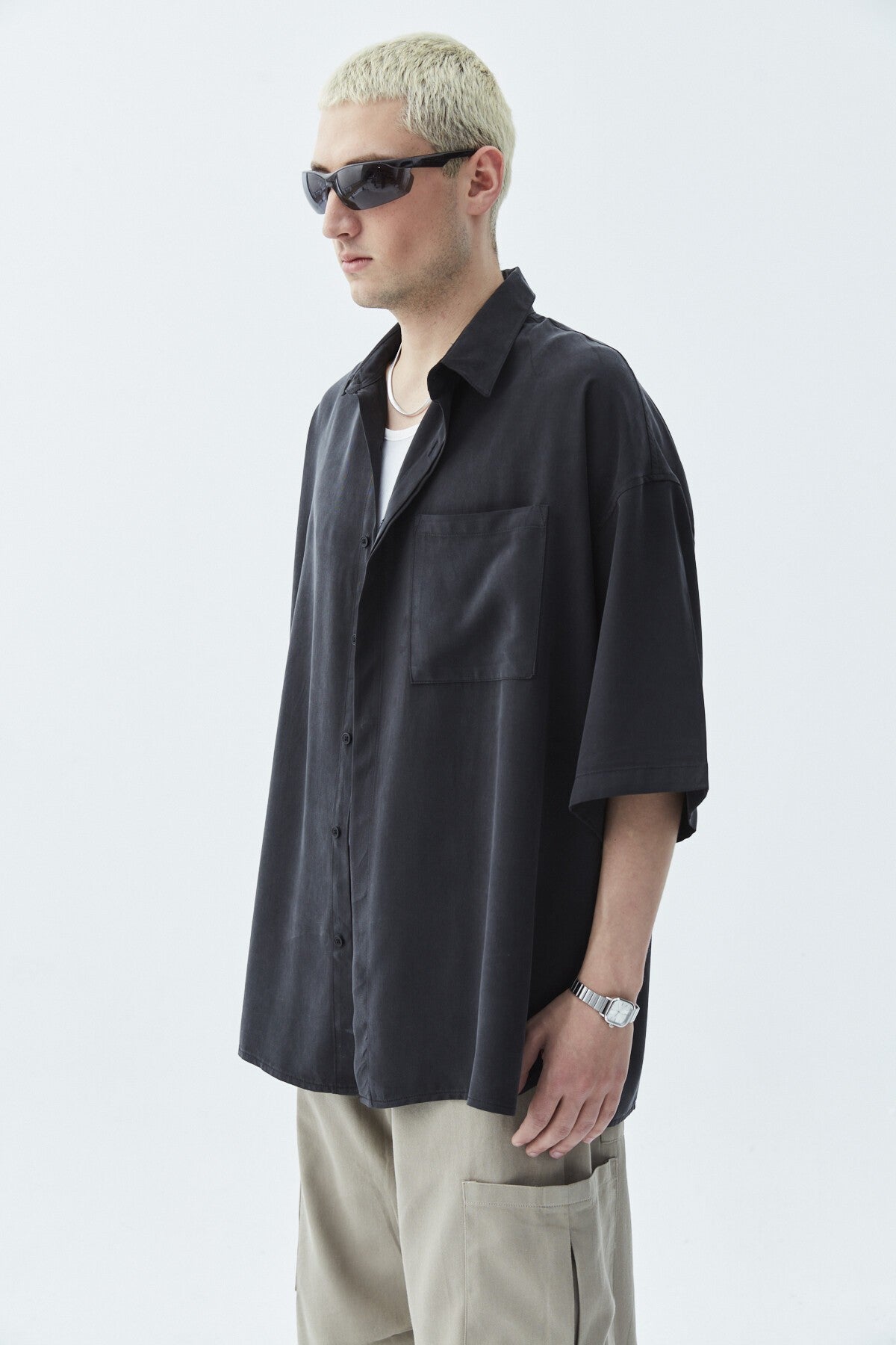 Oversized Short-Sleeve Linen Shirt with One Pocket