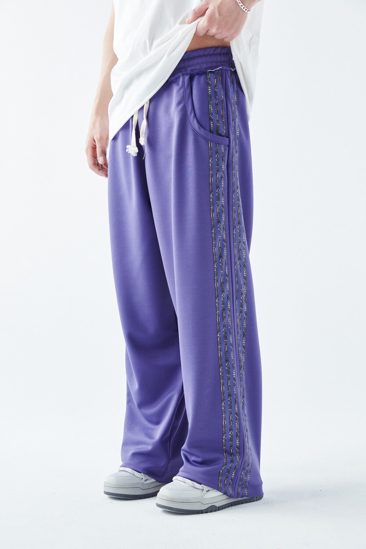 Baggy Sweatpants with Striped Details