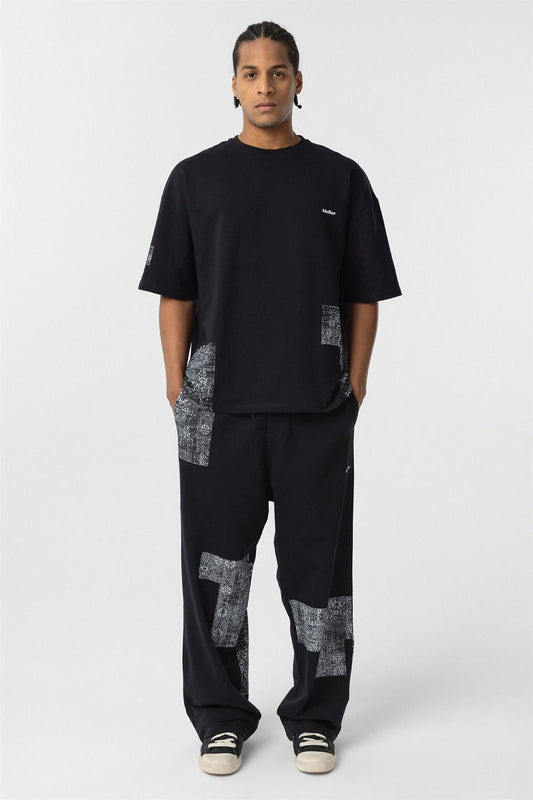Oversized Sweatsuit Set with Ethnic Patterns