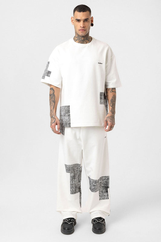 Oversized Sweatsuit Set with Ethnic Patterns