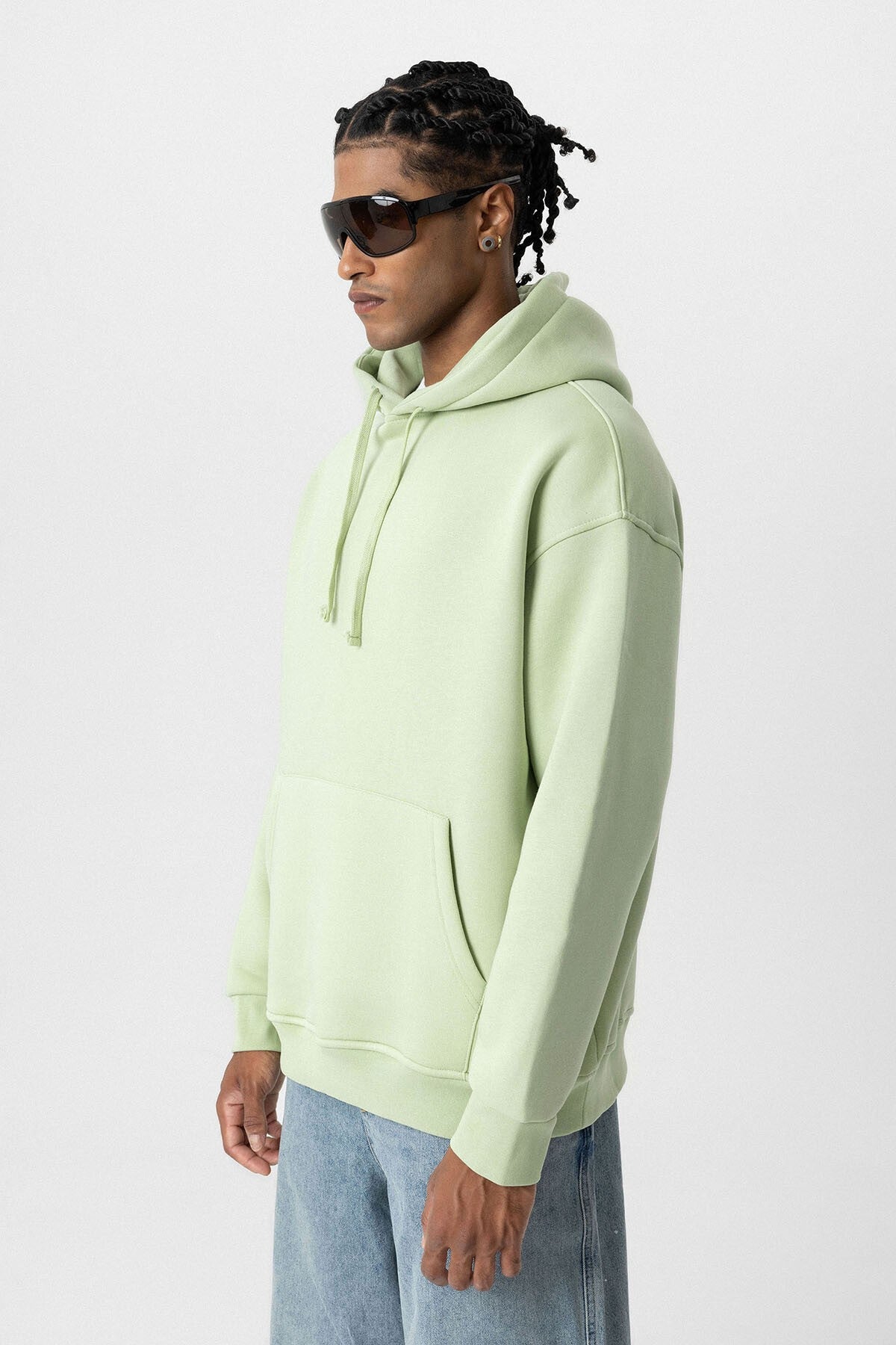 Basic Oversized Hooded Sweatshirt with Pockets