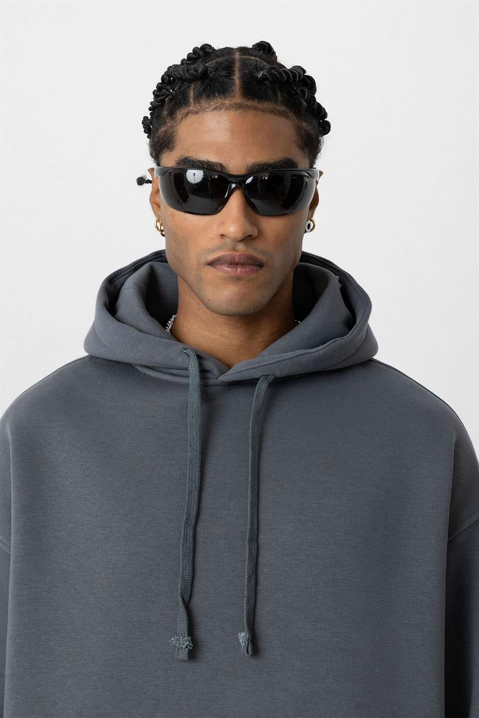 Basic Oversized Hooded Sweatshirt with Pockets