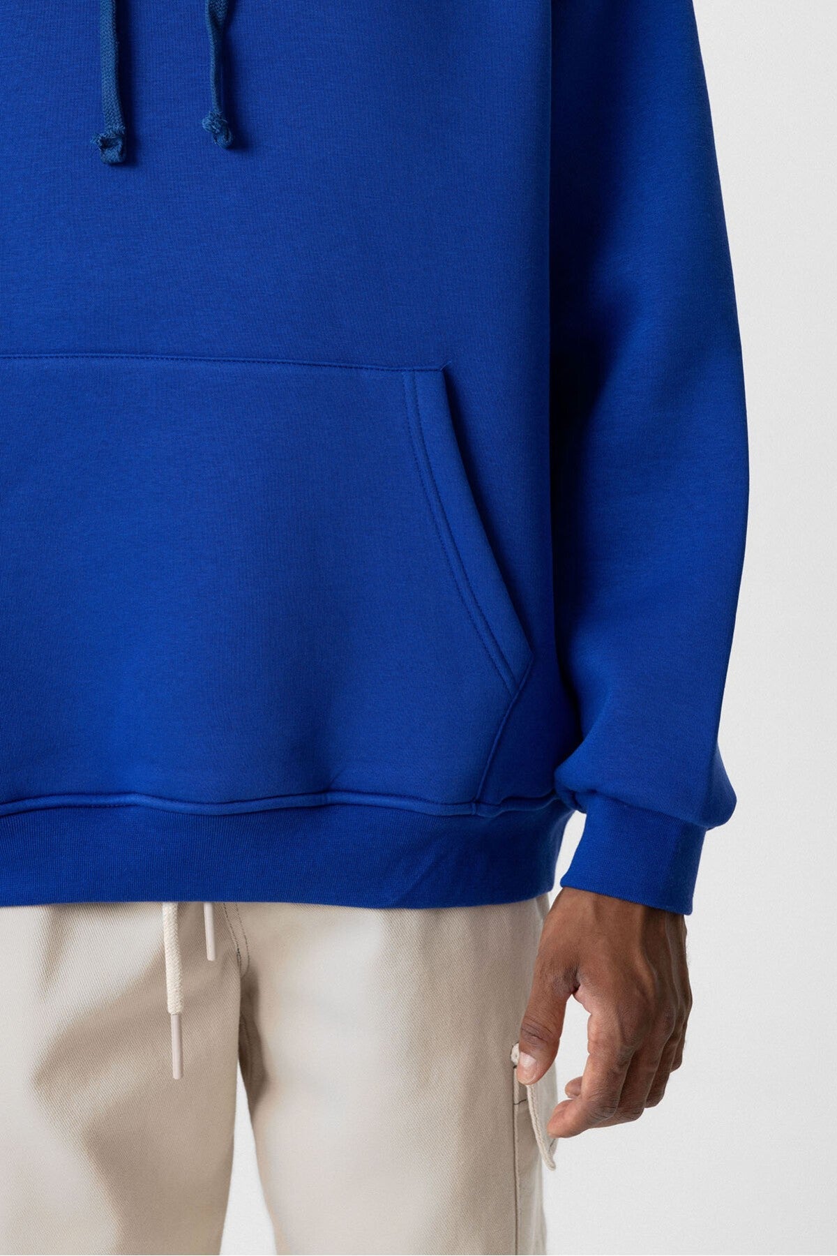 Basic Oversized Hooded Sweatshirt with Pockets